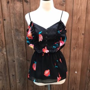 {Gap} Floral Ruffled Top! 💐